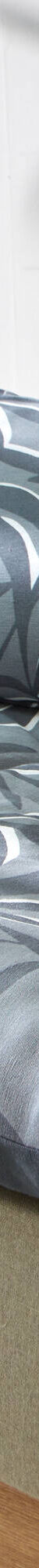 Long coussin de sol imprimé feuillage (gris) Long coussin de sol imprimé feuillage (gris)